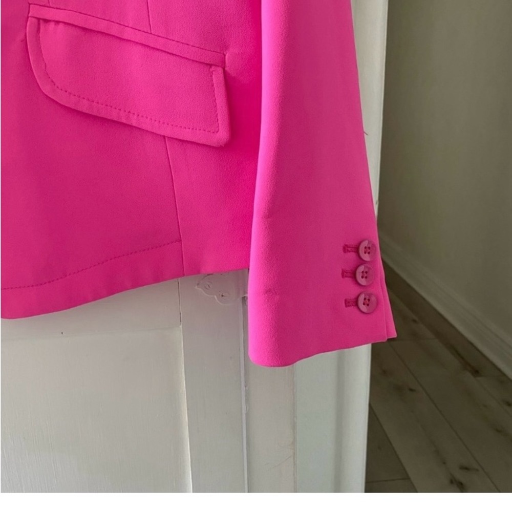 Trina Turk Taffy Pink beauty queen Blazer - Picture 3 of 7